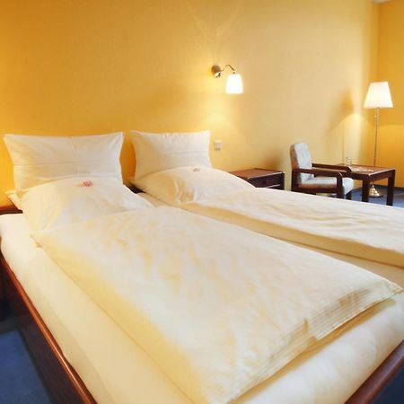 Landhotel Zum Pottkuchen Kalbe  Dış mekan fotoğraf