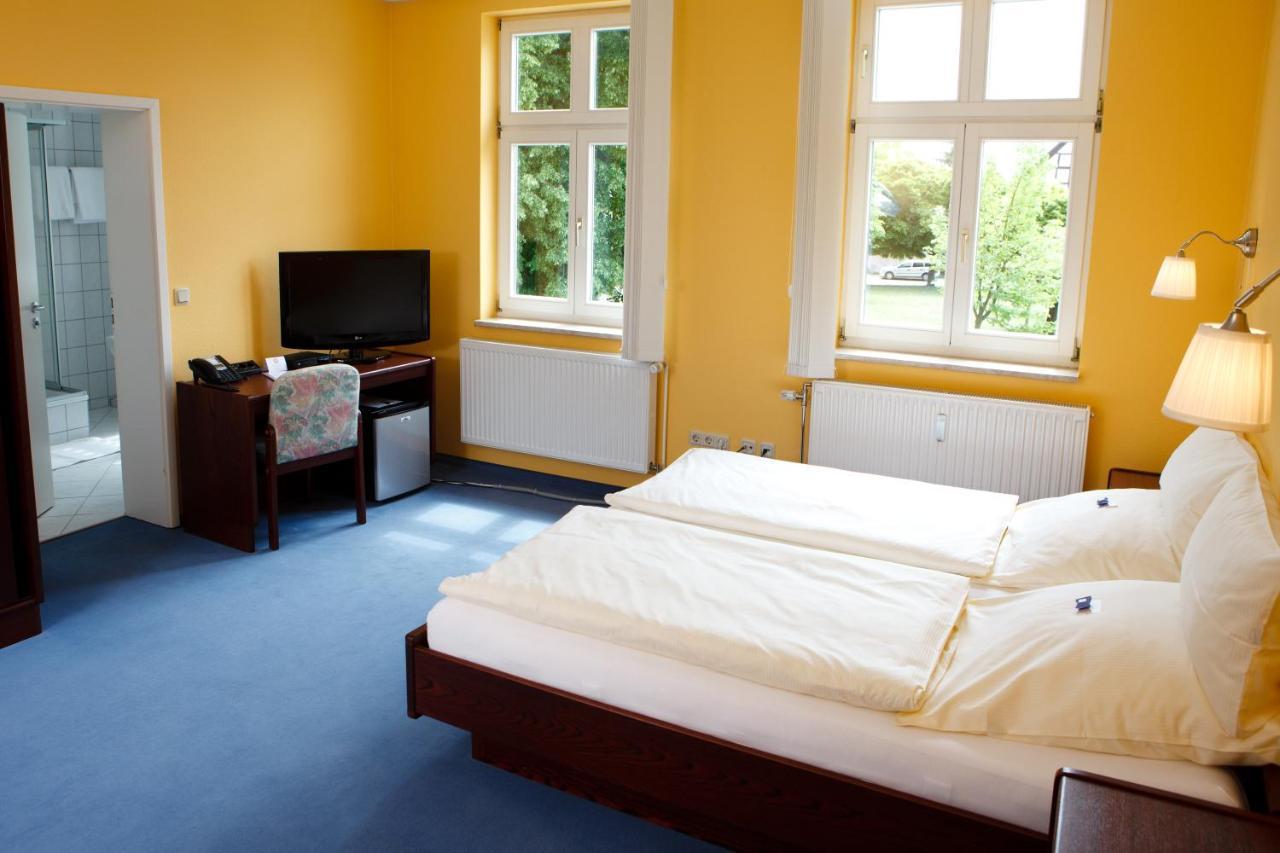 Landhotel Zum Pottkuchen Kalbe  Dış mekan fotoğraf
