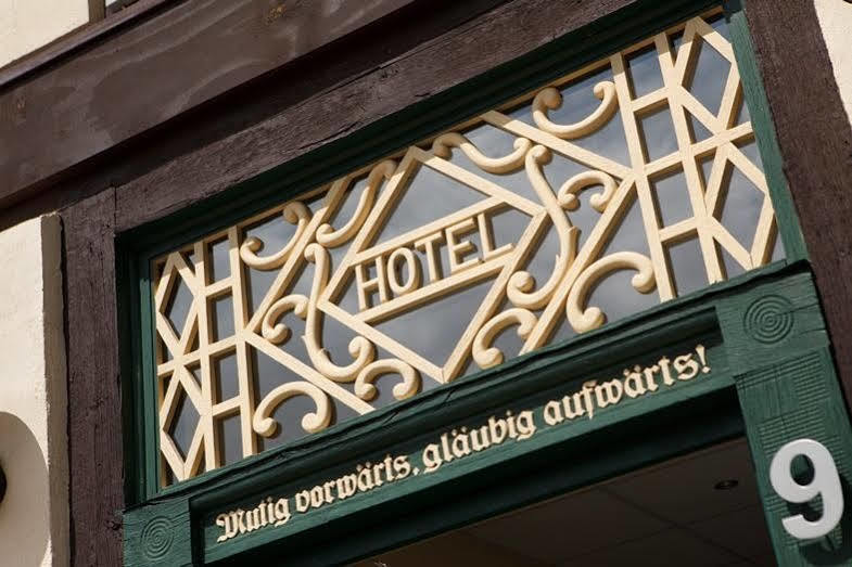 Landhotel Zum Pottkuchen Kalbe  Dış mekan fotoğraf