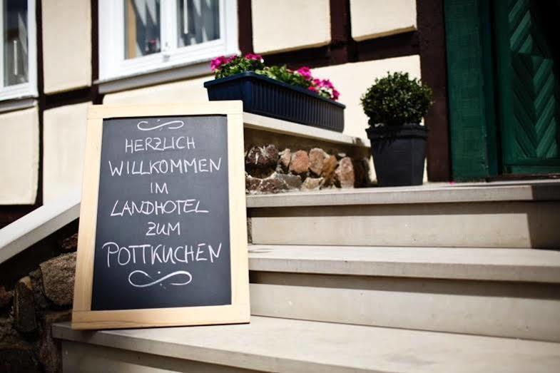 Landhotel Zum Pottkuchen Kalbe  Dış mekan fotoğraf